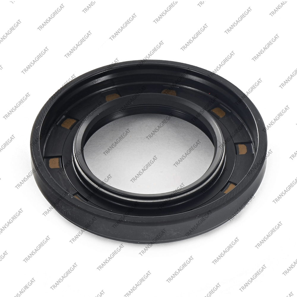 Сальник привода правого (33x56x8.0/13.0, без внешнего пыльника)*